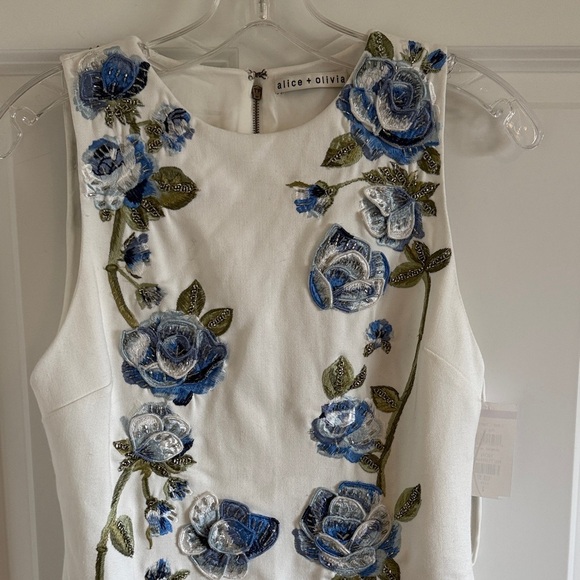 NWT Alice & Olivia Clyde Embellished Sleeveless Dress Size 2 - Picture 3 of 10